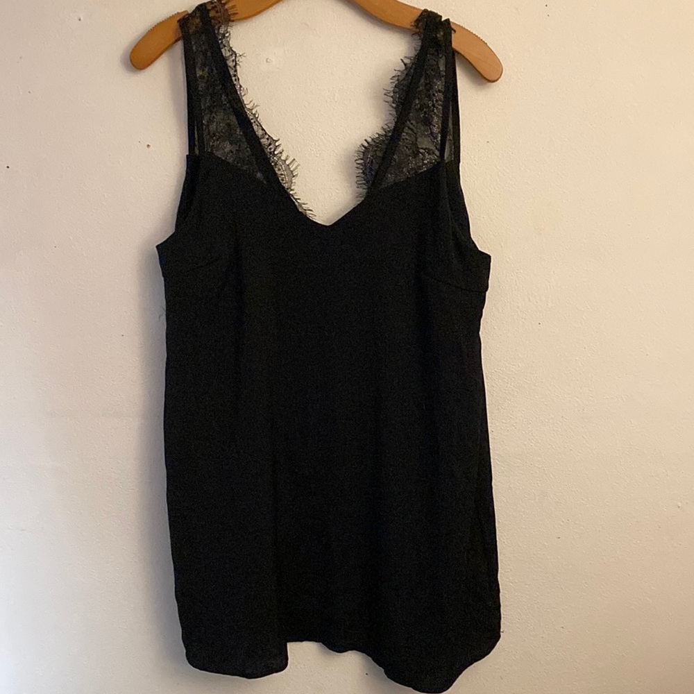 NWT Boohoo Black Tank Top w Lace Straps Tall